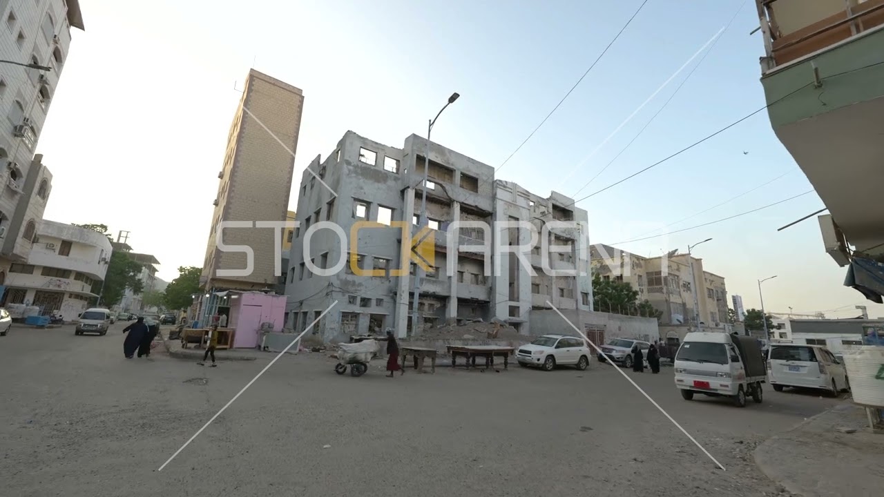 161 DESTROYED HOUSE  IN ADEN G GROUND 7