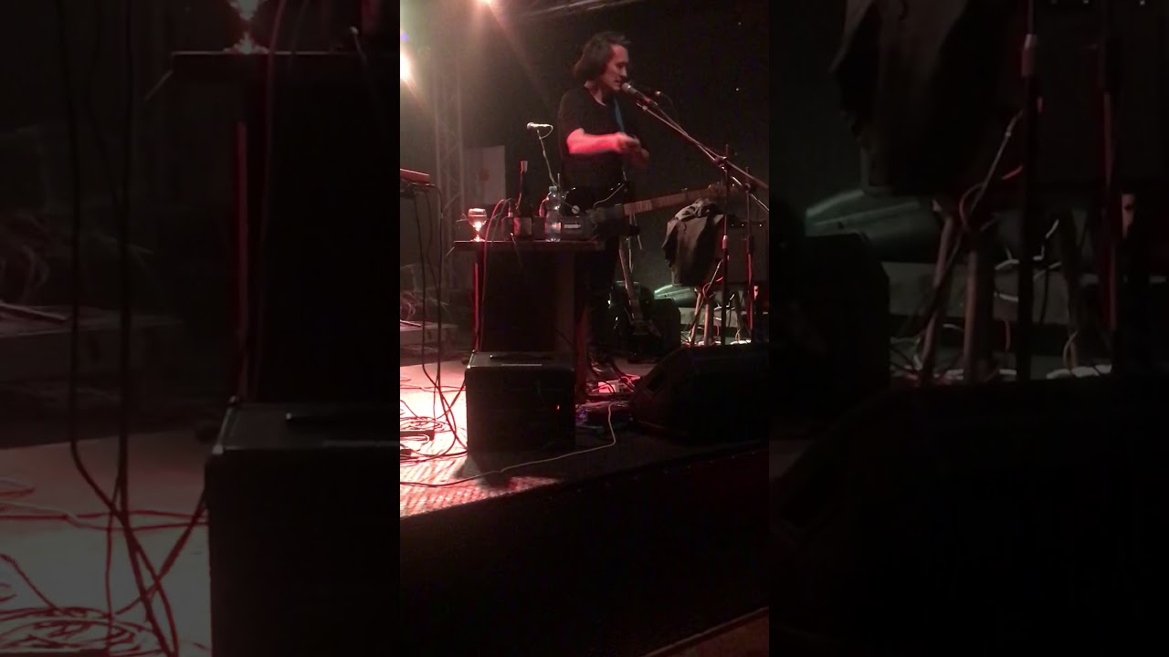 Rhys Braddock live in Melodka