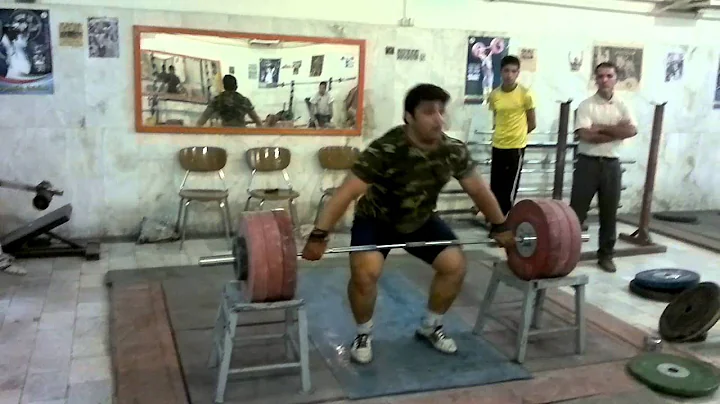 Iran's weightlifter Behnam Mirzaei, 105kg class, 180kg snatch.mp4