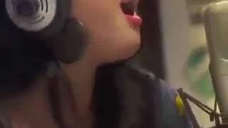 الاغنيه التي أبكت العالم ... والانترنت... سوف تبكيك انت