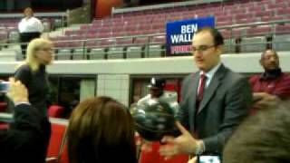 Ben Wallace Detroit Pistons Signing Autographs