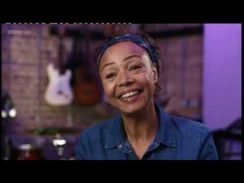 Kim Appleby : Interview & Clips - Top Of The Pops 1987 - 4/1/'19.