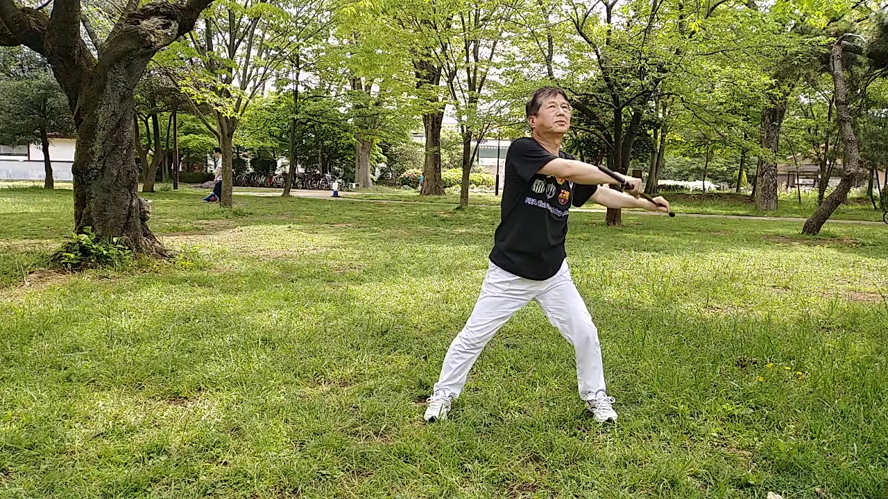 KOU-健身気功・太極養生杖/運気篇(高 付本)
