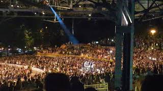 Thomas Rhett - Life Changes (Live 10-7-17)