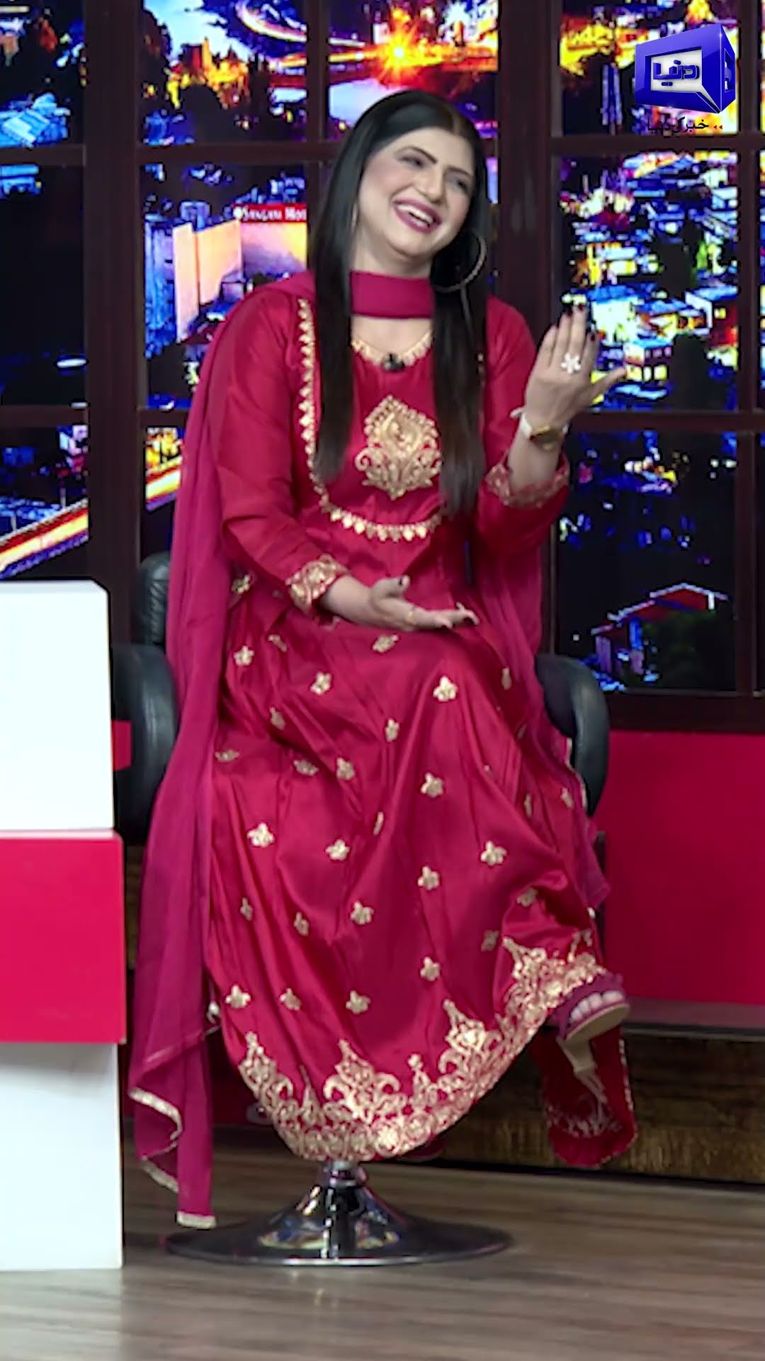 #hasbehaal #comedy #sohailahmed #FarihaPervez #azizi #trending #2025