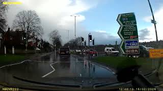 Yet another dummy exits roundabout from wrong lane. GJ21 YMF. Arsehole Avenue, Nottingham 16.2.26