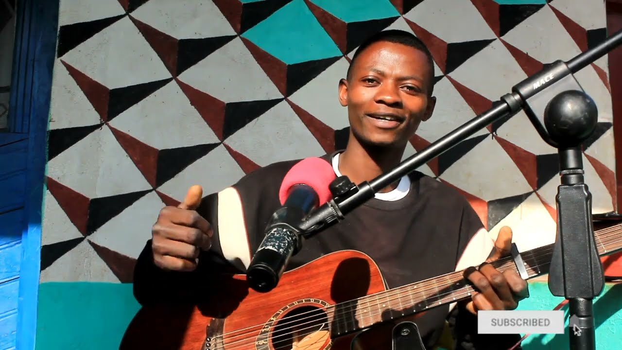 KARAHANYUZE: Gode ya NKURUNZIZA Francois Cover by Emmy Guitar 