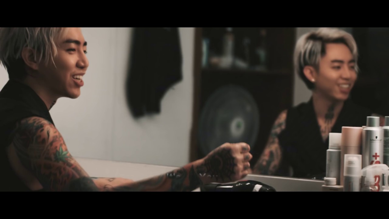 謝和弦 R-chord – It's You (Feat. 王艷薇)  (Official Music Video) bekijken op YouTube