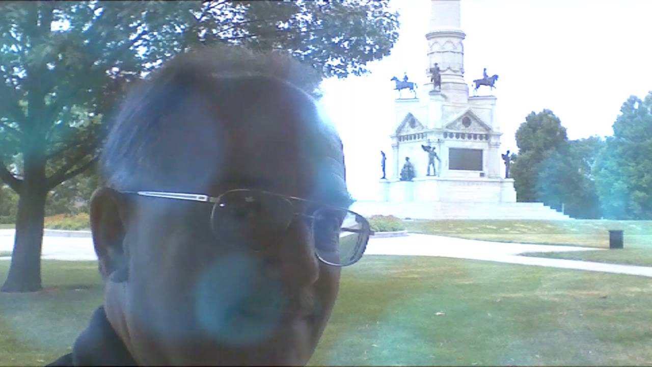 War memorials at the state capitol in Iowa with Docowen55