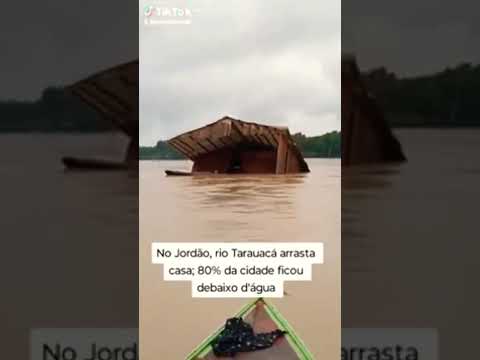 Casa arrastada pelo Rio Tarauacá: Que tempos…! #shorts