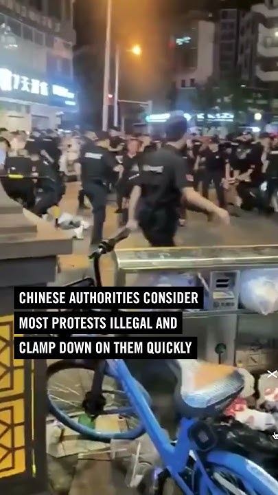 Police filmed beating protesters in China
 - نشر قبل 3 ساعة
