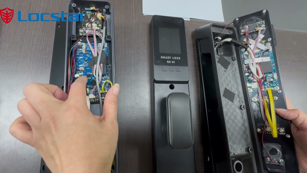 Comparison of Locstar S61 with Similar Products