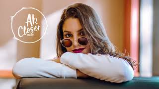 Download Lagu VAX \u0026 Sorana - Bubble Gum MP3