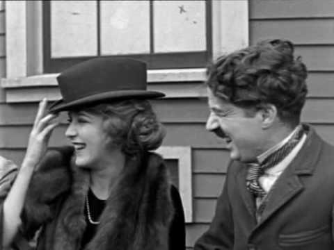 Chaplin, Pickford and Fairbanks signing United Artists contract