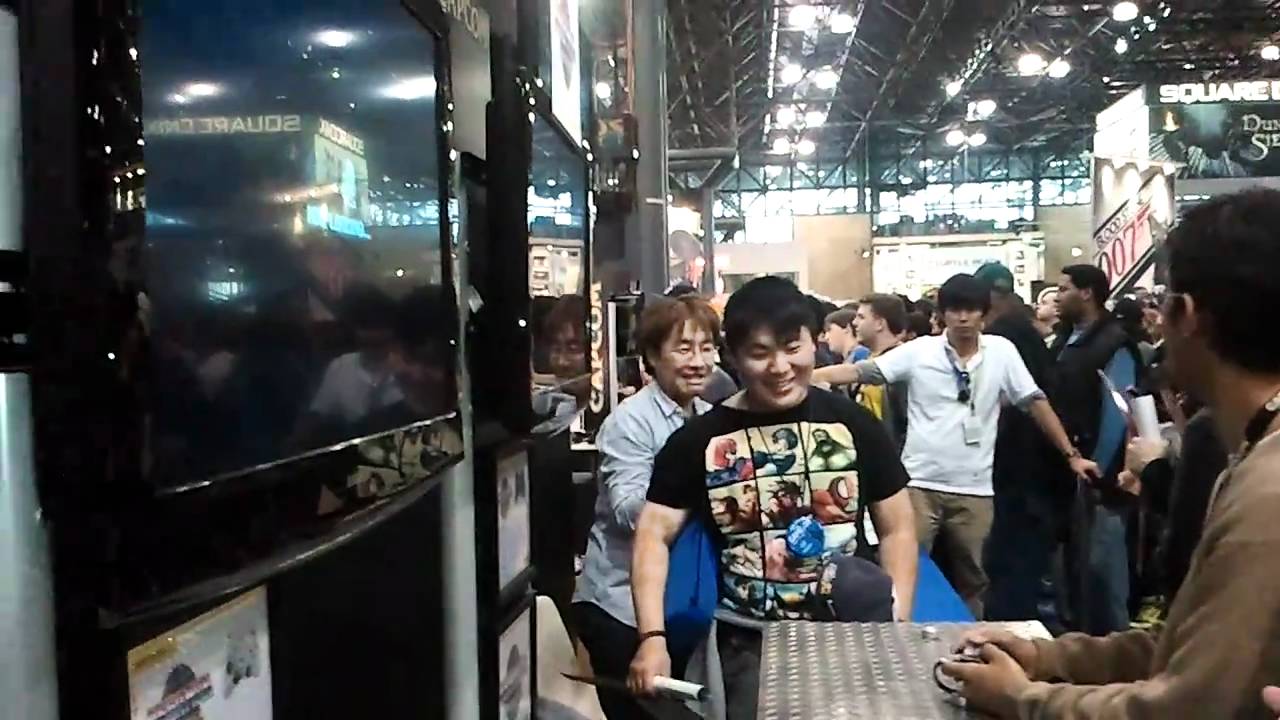 New York Comic Con 2010 Ryota Niitsuma signing