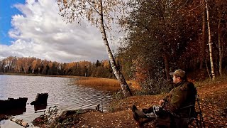 УЕХАЛИ НА БОЛЬШОЕ ТАЁЖНОЕ ОЗЕРО И ЗАБЫЛИСЬ ОТ ГОРОДСКОЙ СУЕТЫ. РЫБАЛКА И ДИКАЯ КУХНЯ!