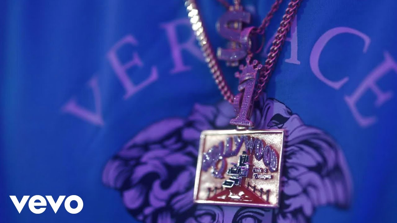 Hollywood Q - Action