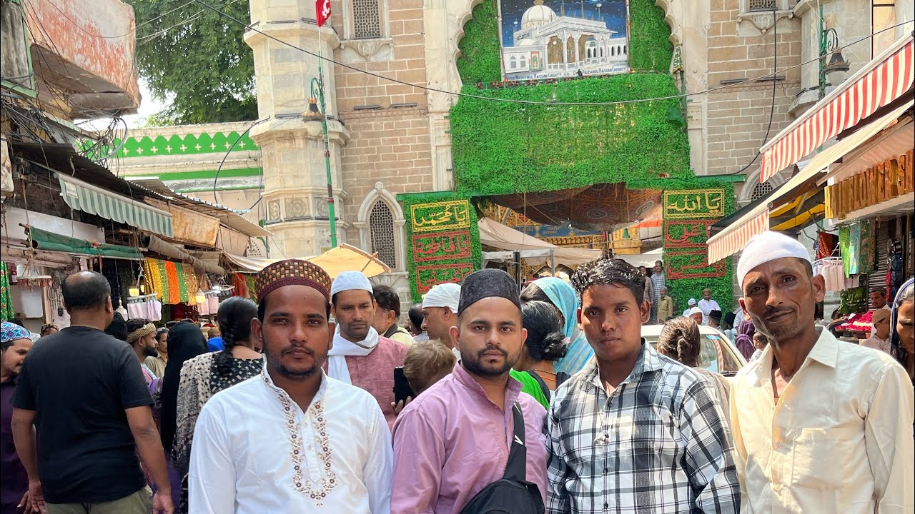 Khwaja Moinuddin Hassan Azhar Qadri two 🥰🥰🌙🌙🕌🕌🌹❤️❤️￼