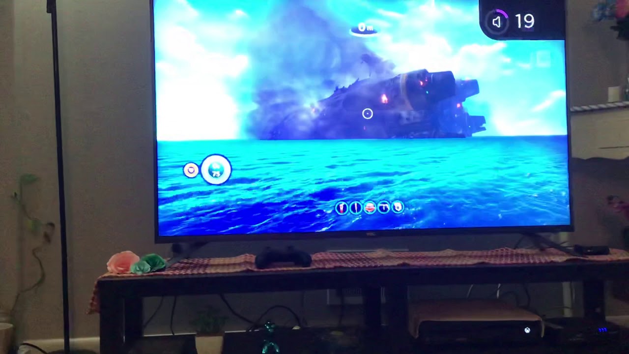 A little clip of the Aurora exploding in Subnautica! - YouTube