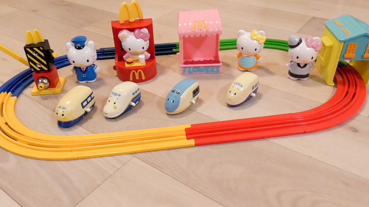 McDonald Happy Meal Hello Kitty Shinkansen 1 & Blue Rail 2003 collectible unopen 