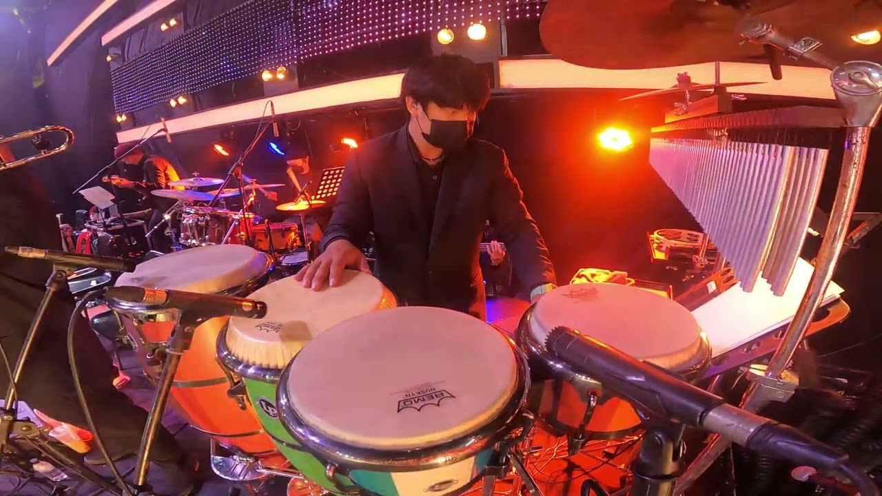 สาวนาสั่งแฟน - ครีม วลีรัตน์ (Percussion Cam) รายการเพชรตัดเพชรแท็กทีม