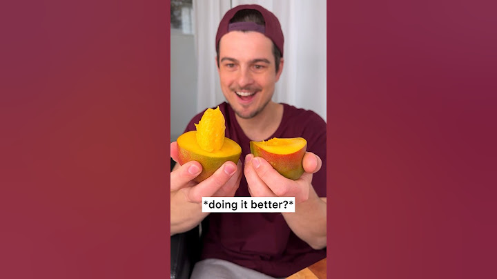 Do you know you can PEEL MANGO as Banana?😁Who did it better?🥭❤️ | How to open mango | CHEFKOUDY