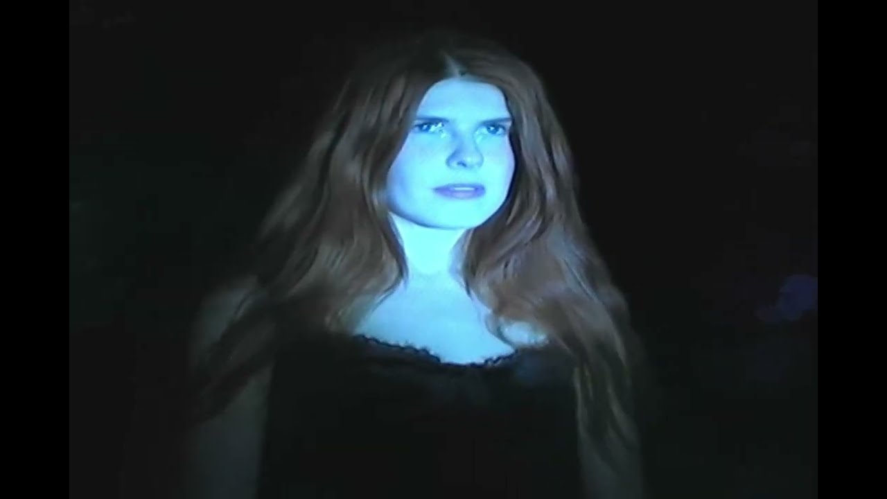 Catie Turner - Power adlı videoyu YouTube'da izle Catie Turner - Power adlı videoyu YouTube'da izle