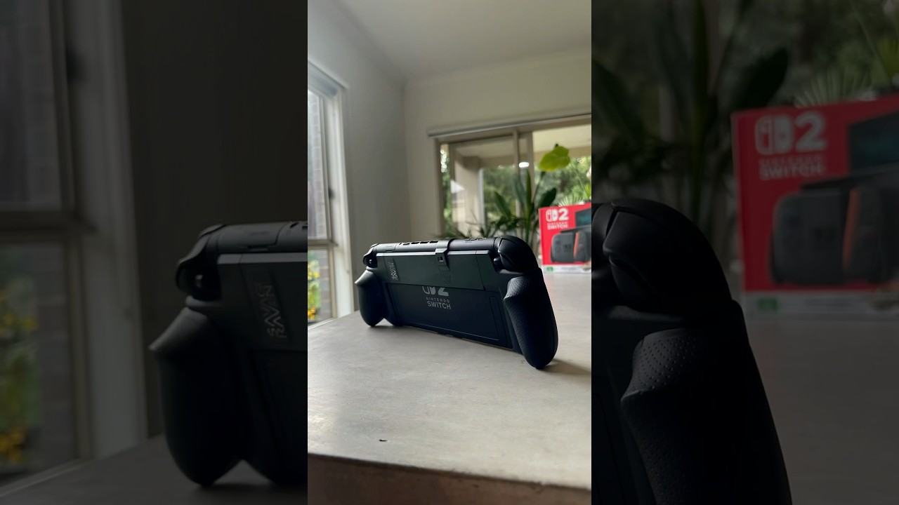 Savage Raven от Skull & Co / Neo Grip — чехол-грип для Switch 2 со сменными накладками