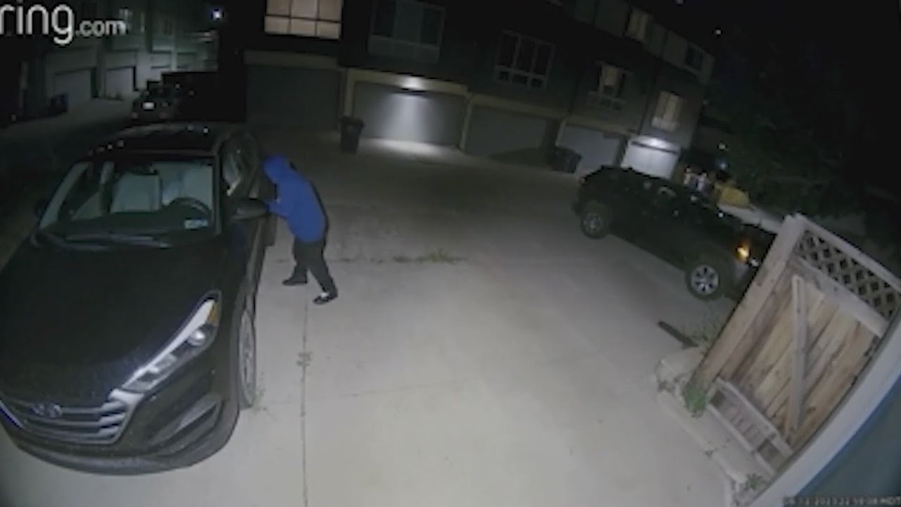 Caught on camera: Hyundai theft takes nearly an hour - YouTube