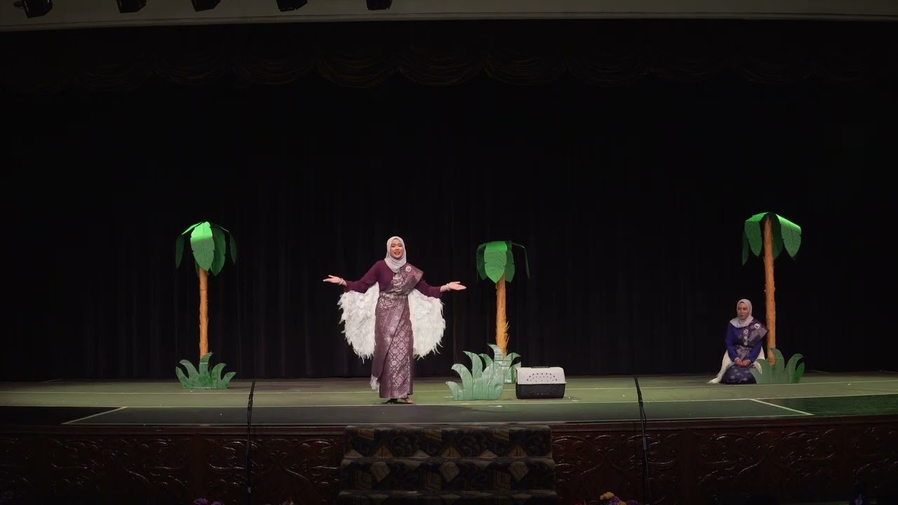 Theater The Legend Of Manohara by Suri Production