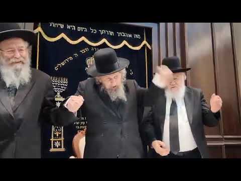 🔥🎶וואו, ריקוד דרמטי: המנהיג הרב לנדו מלהיב בעוז את אלפי בני ובוגרי מאור התלמוד בשירת עוצו עצה ותופר