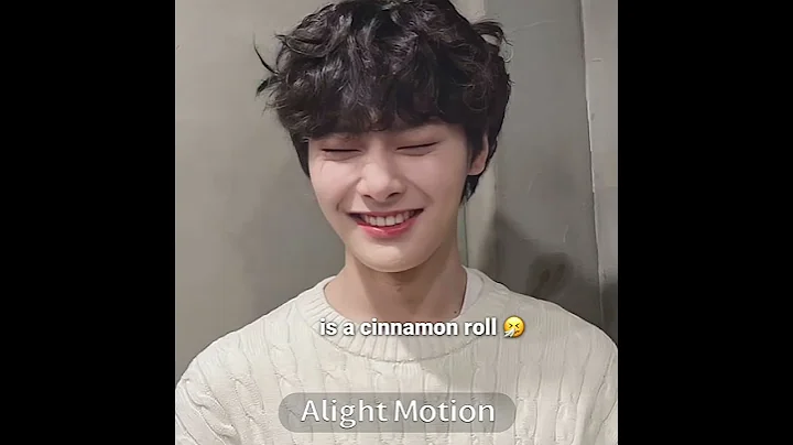 looks like a cinnamon roll 🤭 // SKZ
