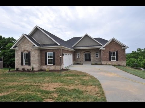 3036 Crystal Lake Dr, Jeffersonville, IN home video tour