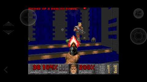 Doom E1M1 on Delta Touch, Chocolate Doom