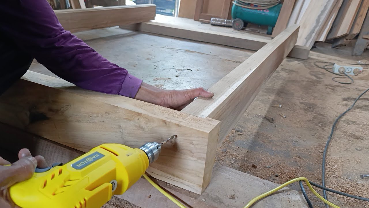 Membuat kusen pintu kayu jati