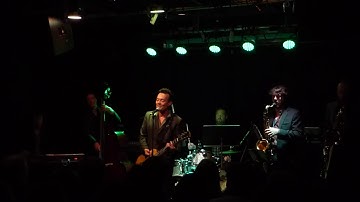 James Hunter Six, Chicken Switch