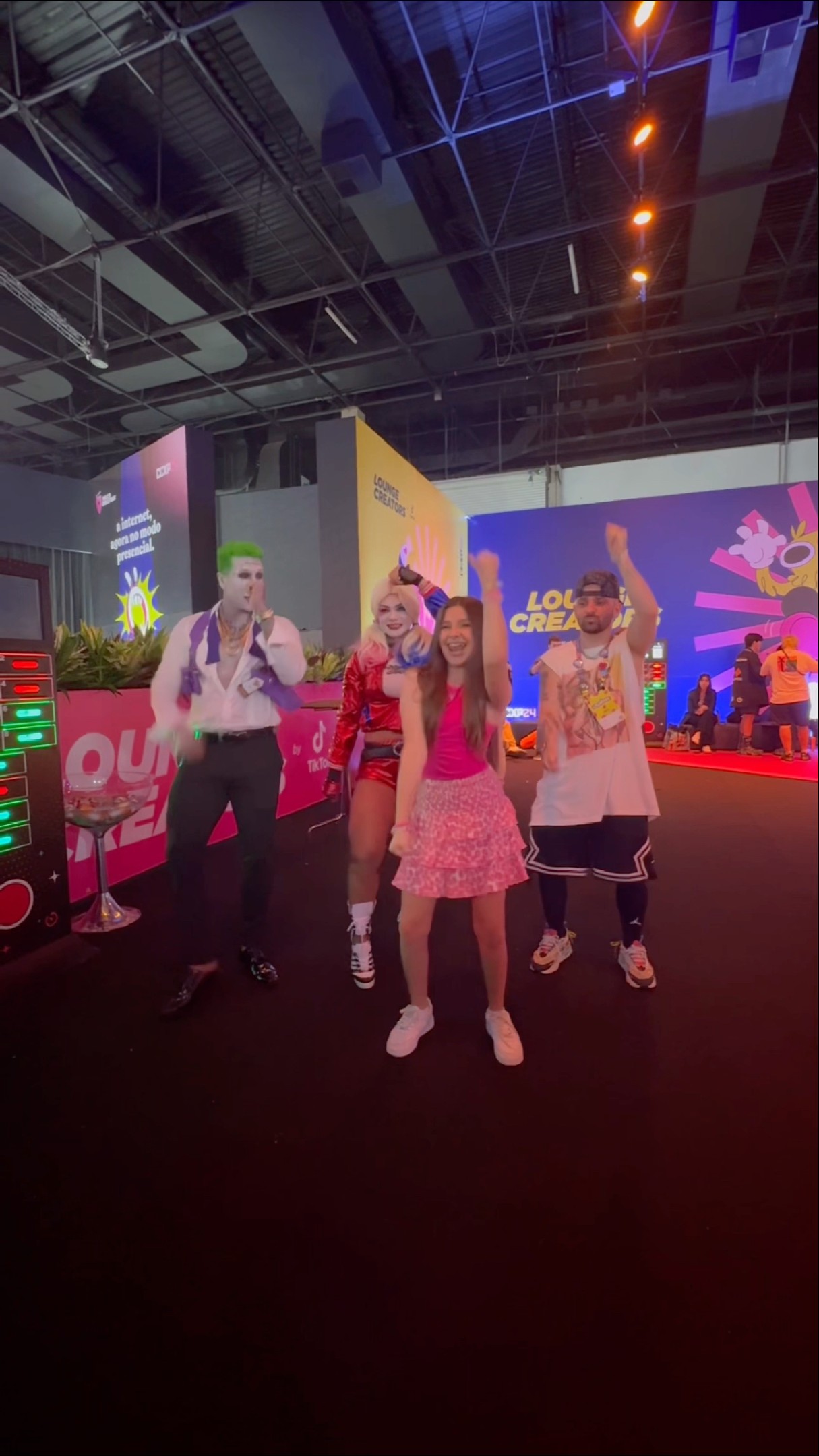 ?? Amei conhecer esse lindos: @CacauHaxkar \u0026 @BroopZ ?✨ #entretenimento #dance