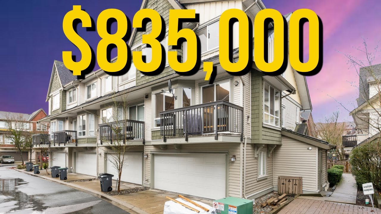 END UNIT 3 Bed Townhome in Clayton Heights (Surrey Homes for Sale