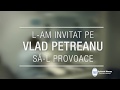 Vlad Petreanu face cunostinta cu robotul Da Vinci