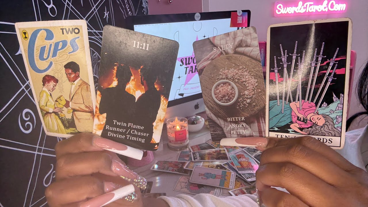 GEMINI ♊️ SOMEONE IS SALTY BECAUSE YOU’RE GLOWING UP ✨ & YOU HAVE A SECRET ADMIRER💖