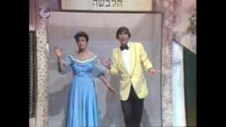 Video thumbnail of ""שוק המציאות": חלק 6 - בובות שעווה"