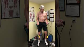 Big Bear Strength & Conditioning --- Power Plate - Bicep Development With Static Straps