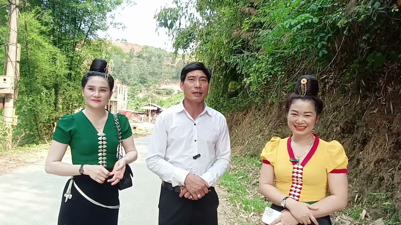 Quàng Lả côn hại báu mi phăứ khắp toi pi nọng ơi 😅😂🤣