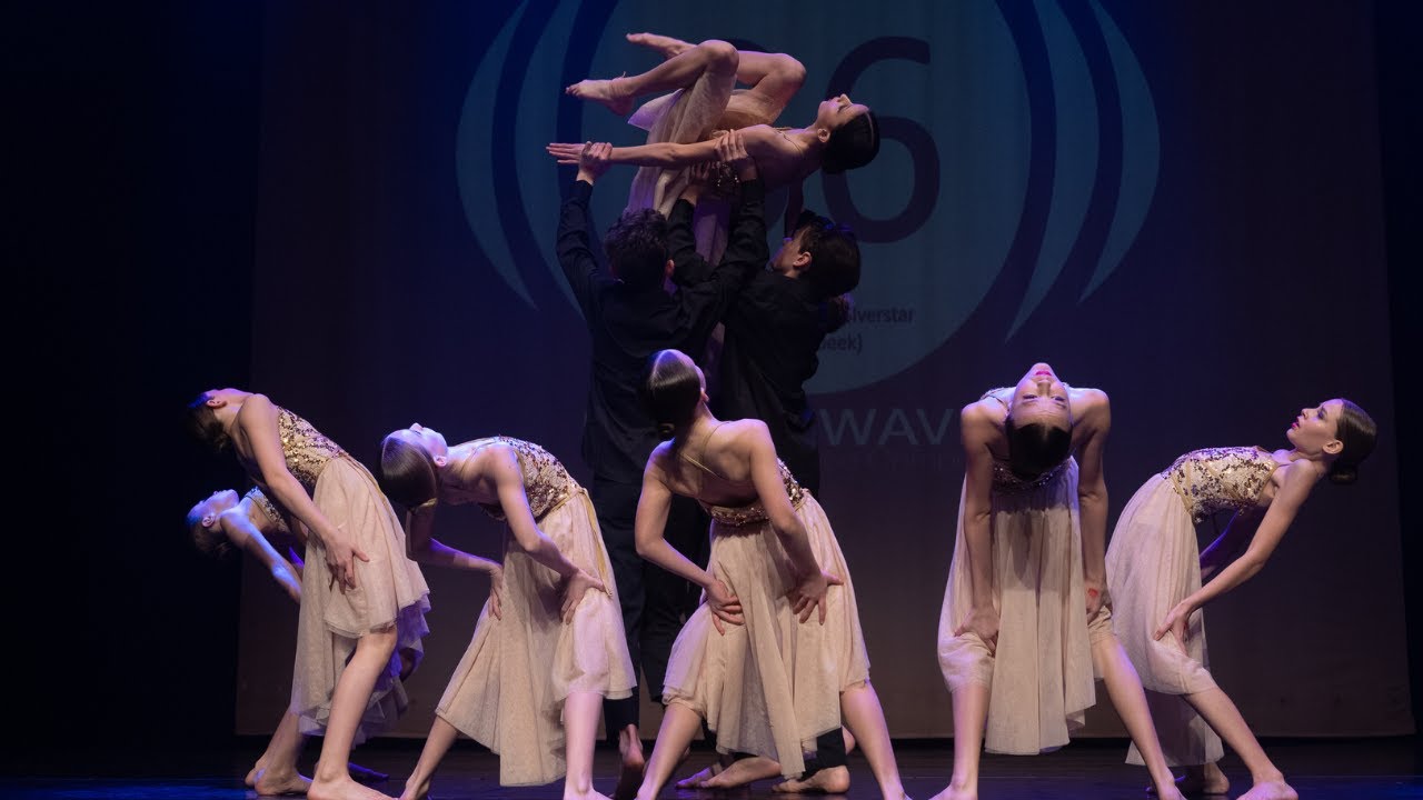 24-25 Qualifier 21 BE - Stargaze (Danceformation Silverstar) // Waves by Dean Lewis