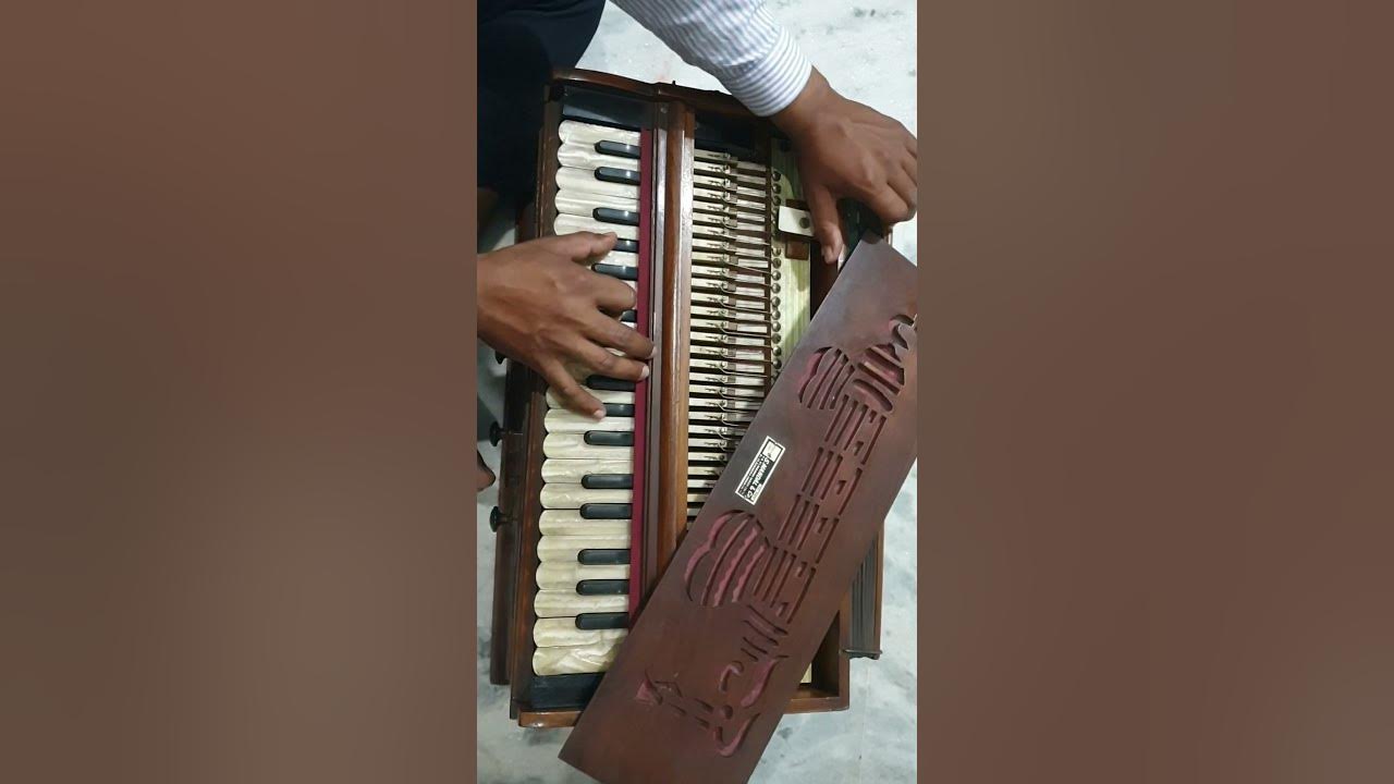 Old Harmonium For Sale Second hand harmonium at low price 6500