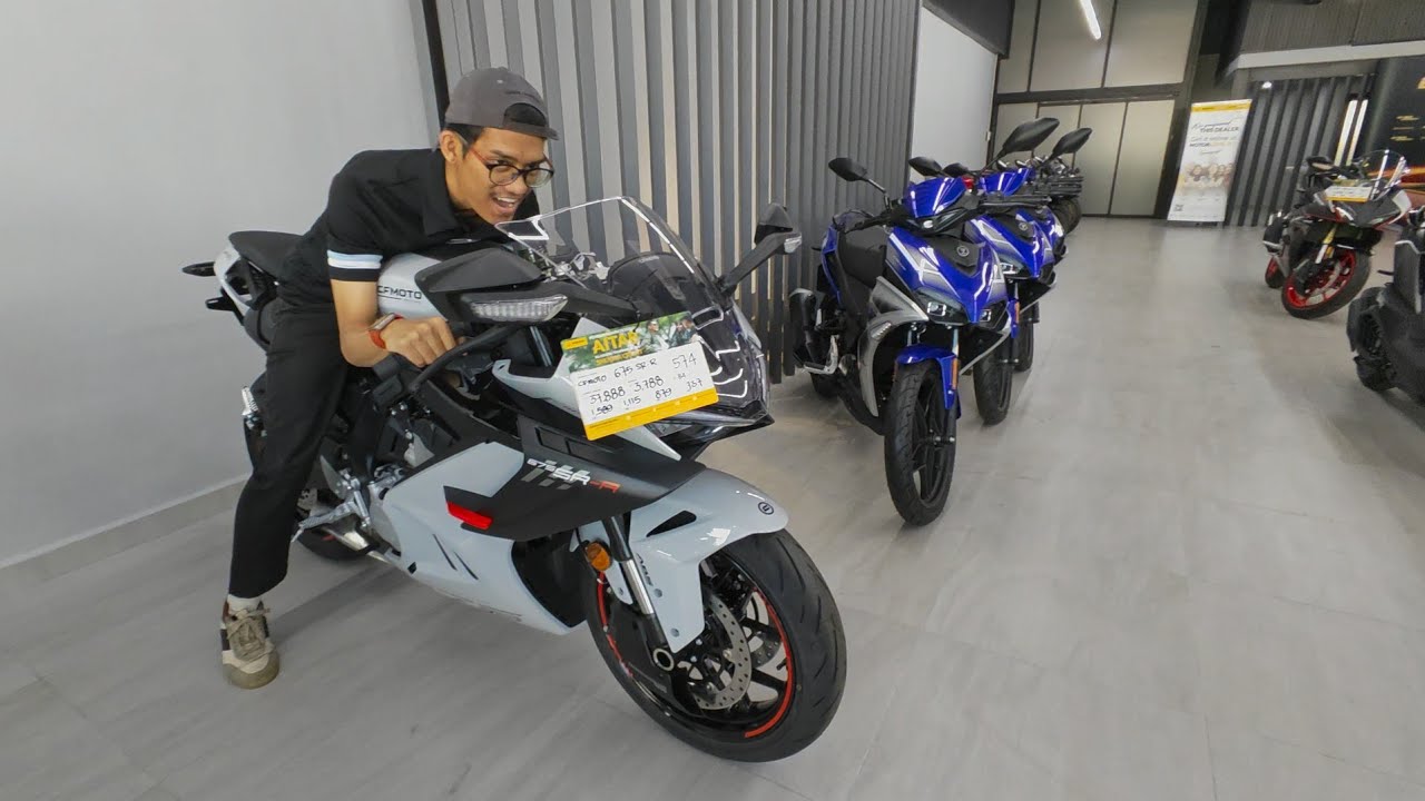 Besar juga showroom MForce nih 