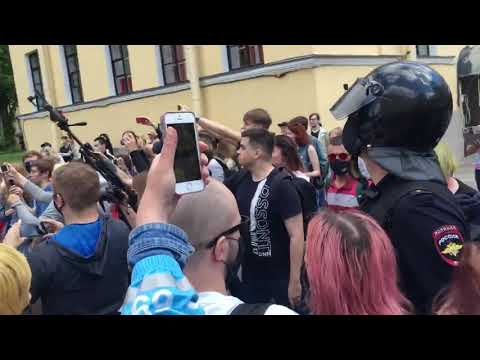 Задержания после оглашения приговора по «делу "Сети"» в Петербурге