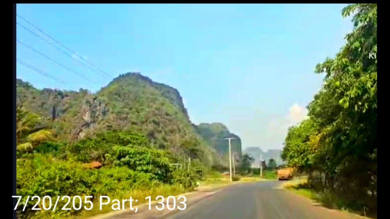 Nom Lwm Nrog Nyab Laj Sib Tua Sab Roob Txua Qau