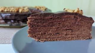 Шоколадный медовик - самый нежный домашний торт с насыщенным шоколадным вкусом.