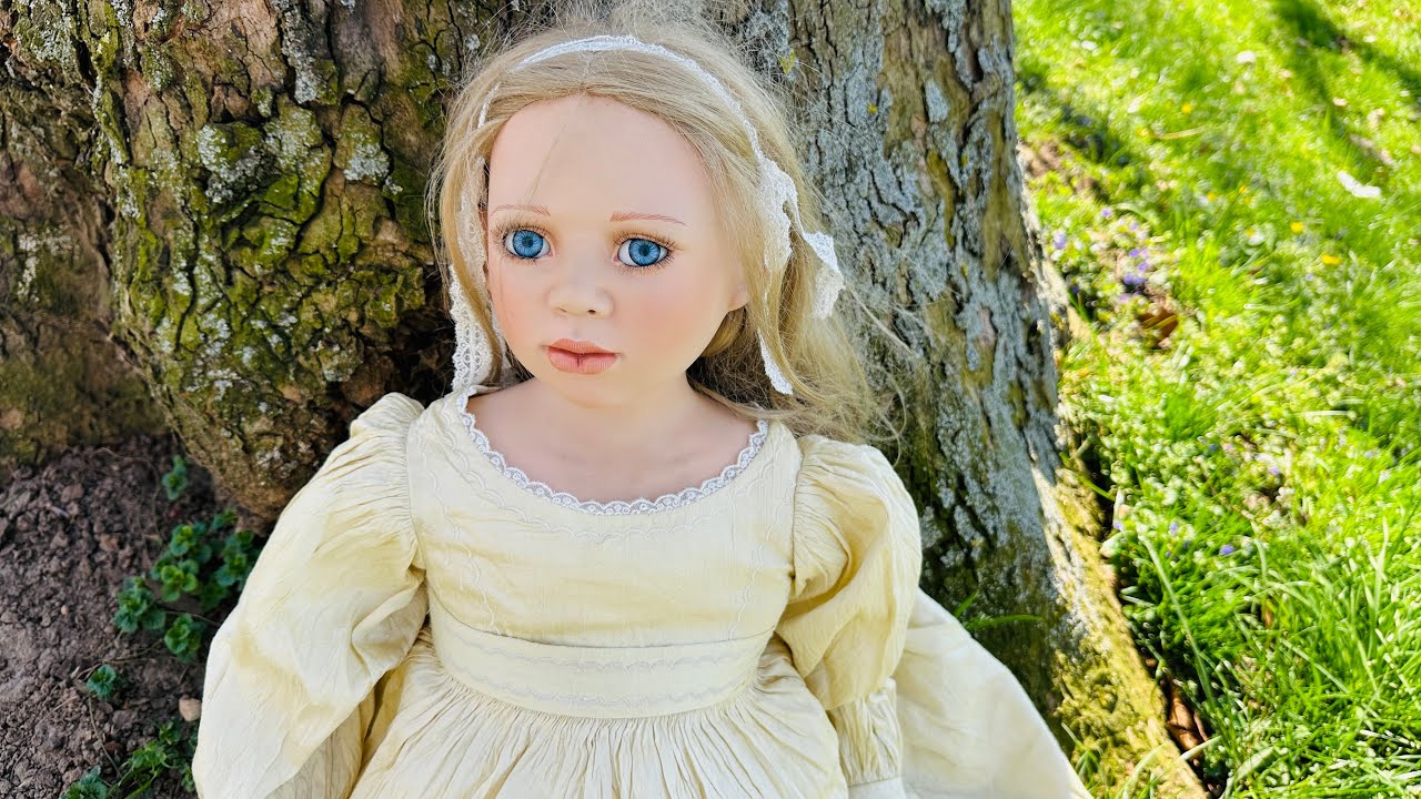 НАШЛА ИНВАЛИДКУ ЗА 5 ЕВРО-А ОНА СТОИТ 100€! КУКЛА ОТ  Christiane ORANGE.